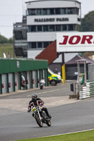 Vintage-motorcycle-club;eventdigitalimages;mallory-park;mallory-park-trackday-photographs;no-limits-trackdays;peter-wileman-photography;trackday-digital-images;trackday-photos;vmcc-festival-1000-bikes-photographs
